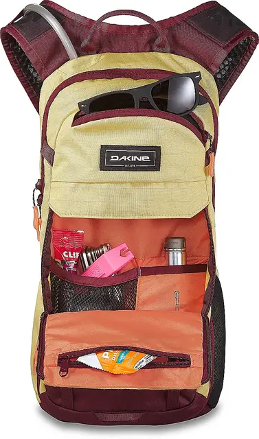 Dakine W's Syncline Backpack 12L Ochre/Port 