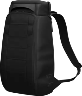 Db Hugger Backpack 20L Black Out