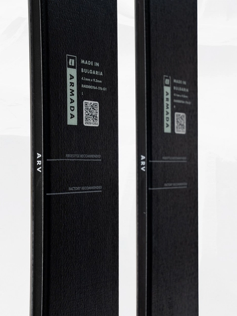 Armada ARV 88 Black Edition - 166cm 