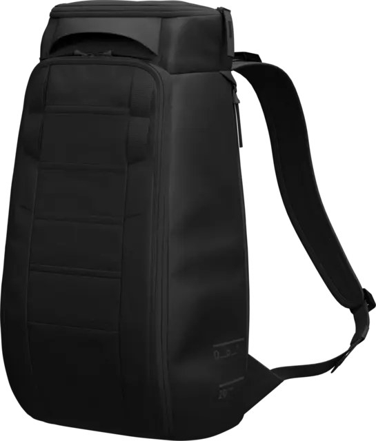Db Hugger Backpack 20L Black Out 