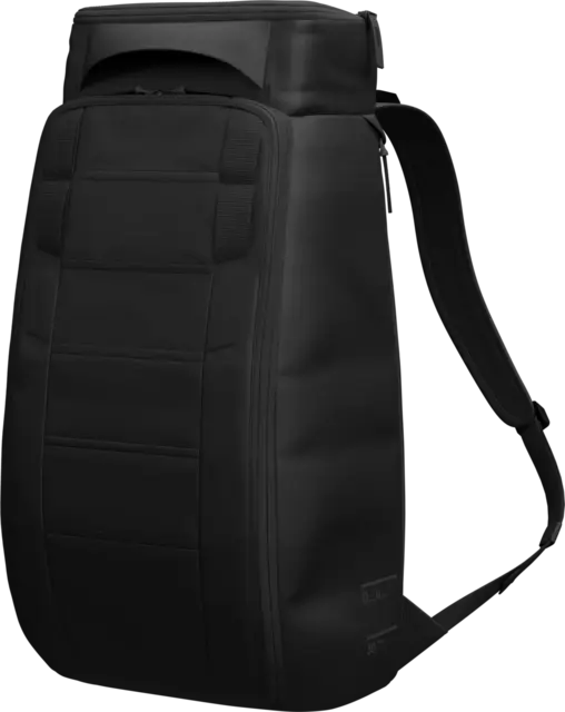 Db Hugger Backpack 30L Black Out 