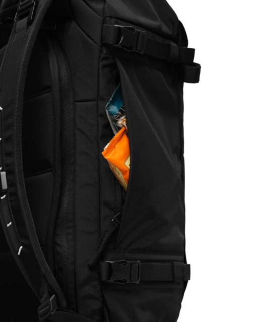 Db Snow Pro Backpack 32L Black Out 