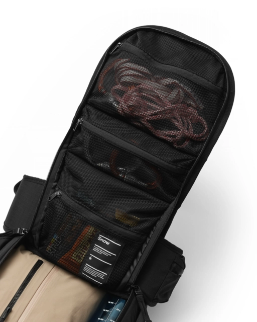 Db Snow Pro Backpack 32L Black Out 