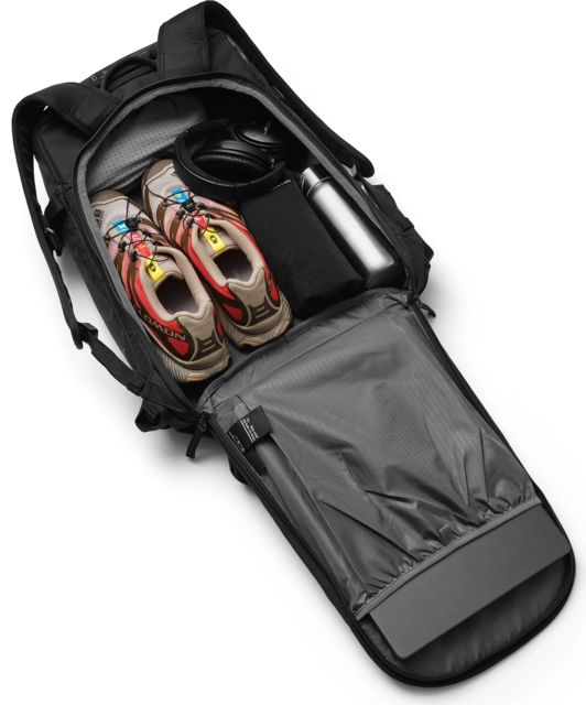Db Backcountry Backpack 25L Black Out 