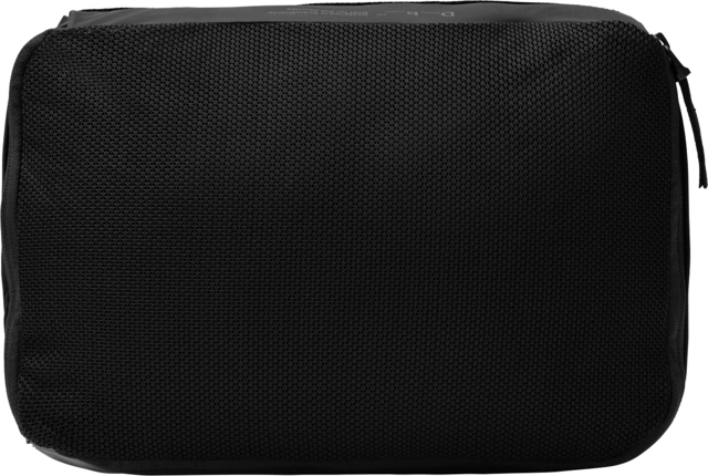 Db Essential Packing Cube Black Out - L 