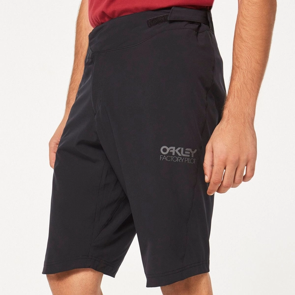 Oakley Factory Pilot Lite Short Blackout