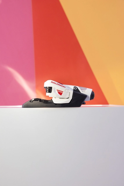 Salomon Strive 16 MNC 747 White/Fiery Red - 100mm 