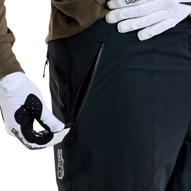 Troy Lee Skyline Trail Short Shell Mono Black - 36 