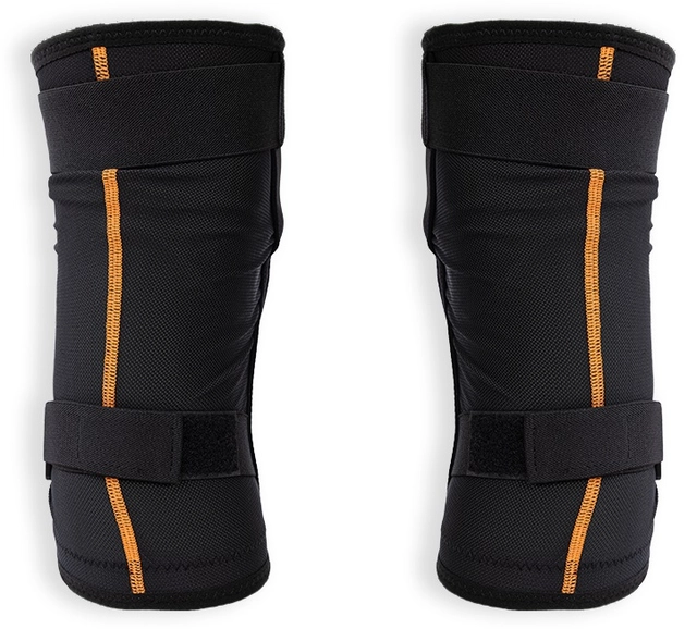 Clover Kneepads Black - M 