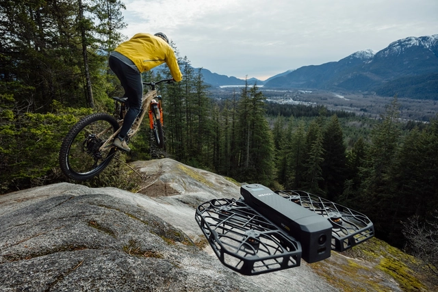 HoverAir X1 Promax Retail Combo Black 