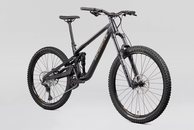 Norco Sight A3 150 SZ2 29"/27,5", Black 