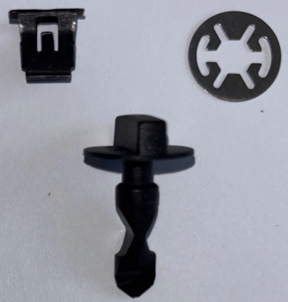 L&#229;sesett for batterideksel