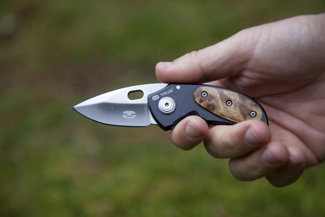 True Jacknife Black 
